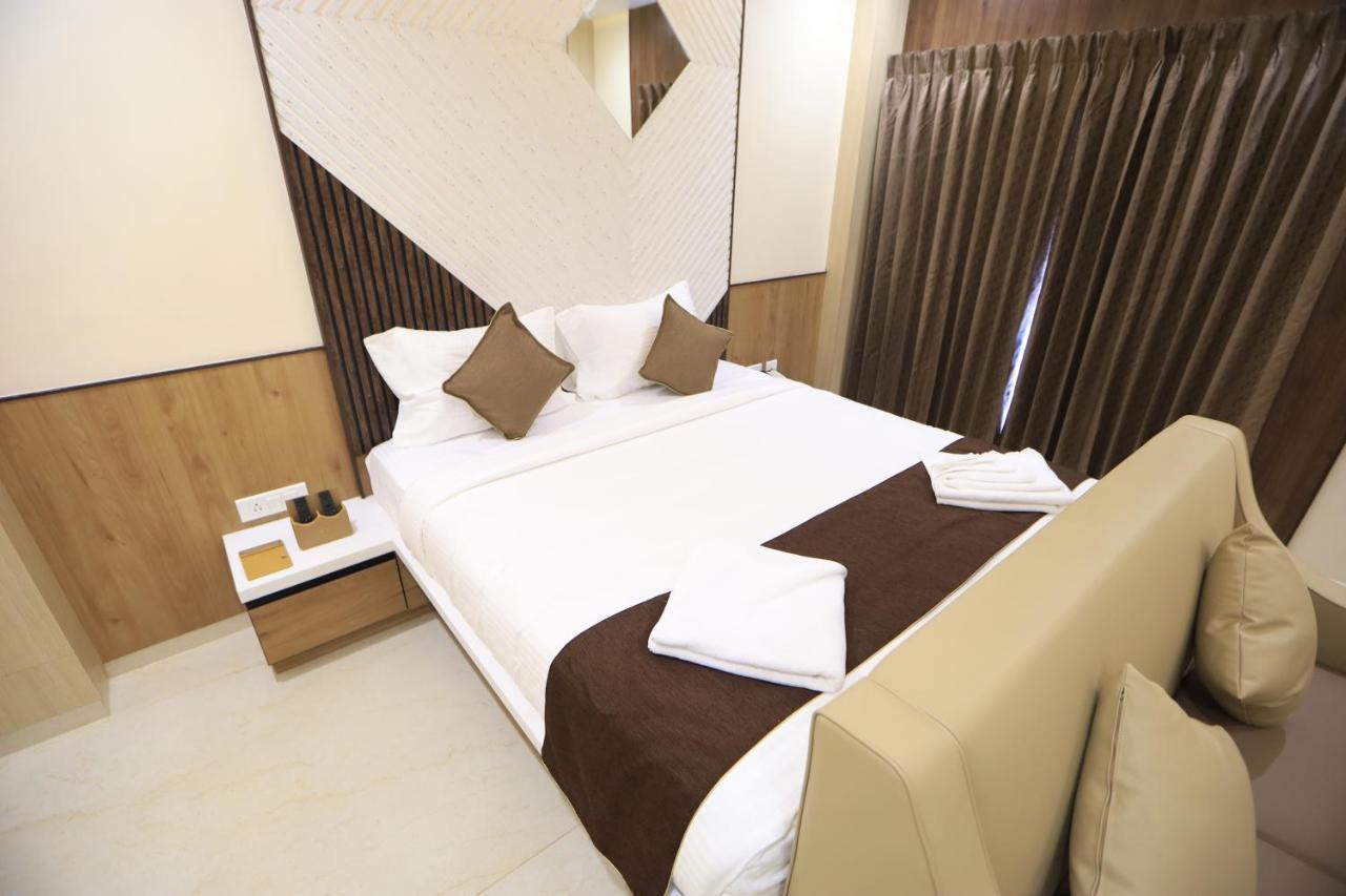 קומבאקונאם Kings Bury Inn מראה חיצוני תמונה